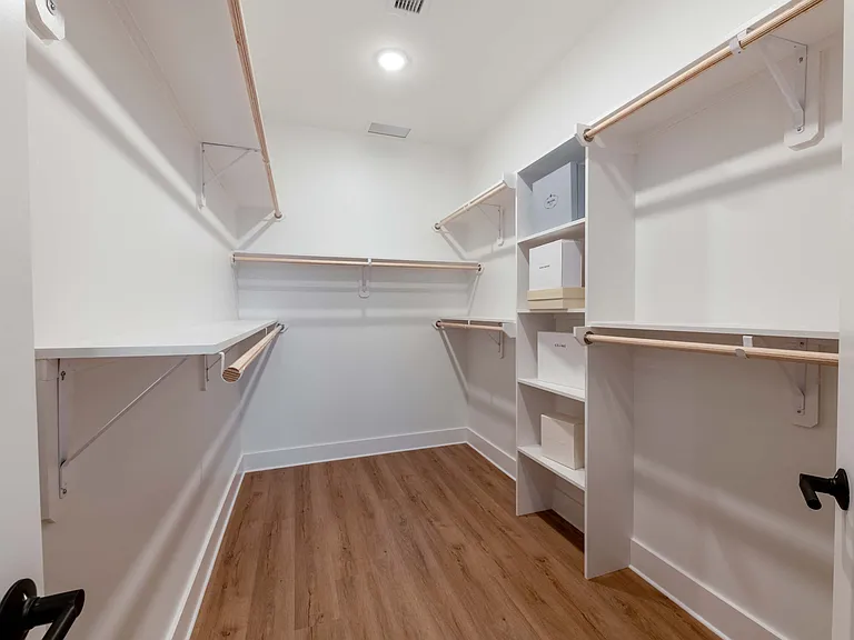 Peridot Residences — Photo 12