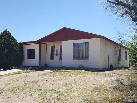 3rd image of 425 Camino Hombre De Oro