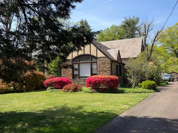 74 Black Rock Rd, Yardley, PA 19067