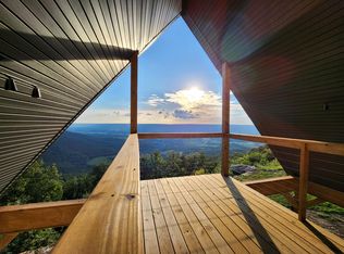 220 Blackburn Rd, Pikeville, TN 37367