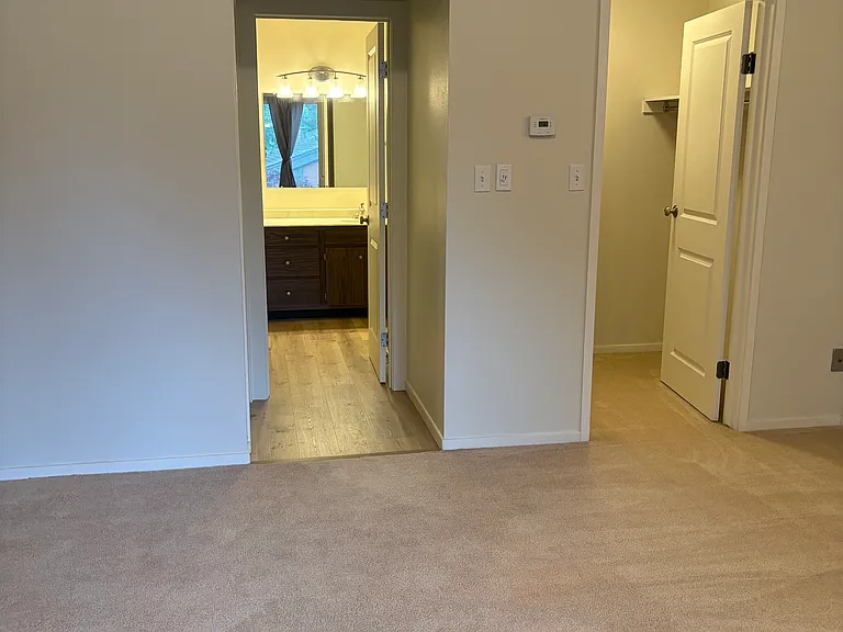 1155 Lakeside Dr #502 — Photo 10