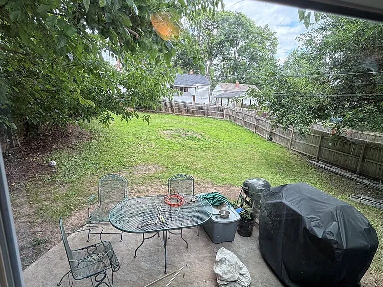 26 E Pocahontas Ln — Photo 8