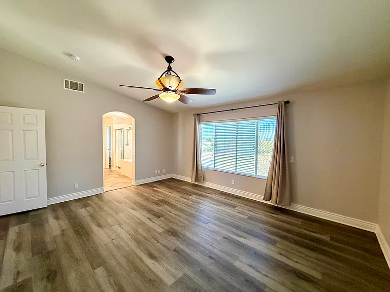 31216 Firestone St — Photo 16