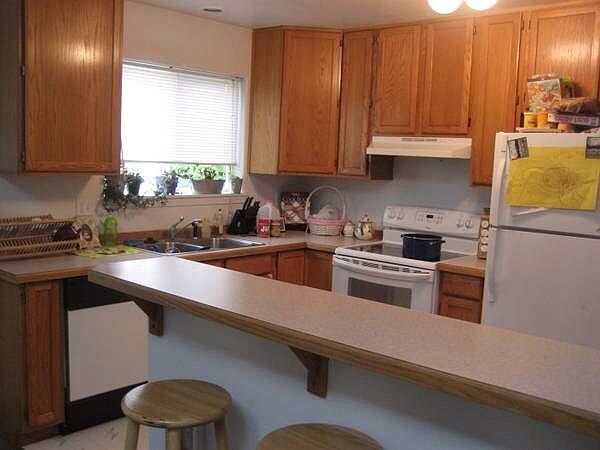 2nd image of 238 S 68th Ct