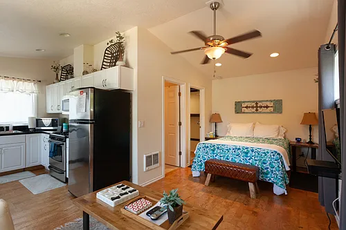 1330 Sequoia Cir #2 Photo 1