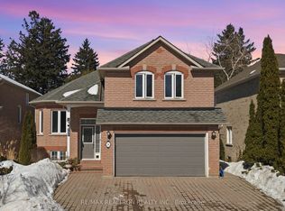 28 Headwater Cres, Richmond Hill, ON L4E 4G1