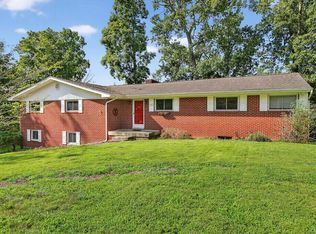 678 Dogwood Ln, Marion, VA 24354