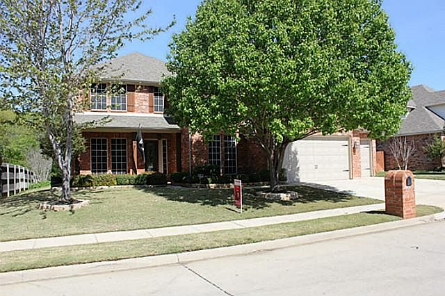 1st image of 107 Red Bluff Dr