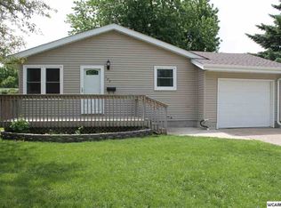 104 Fremont St, Marshall, MN 56258