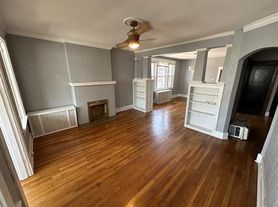 2727 Broadway Ave, Pittsburgh, PA