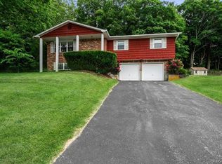 2688 Evergreen St, Yorktown Heights, NY 10598