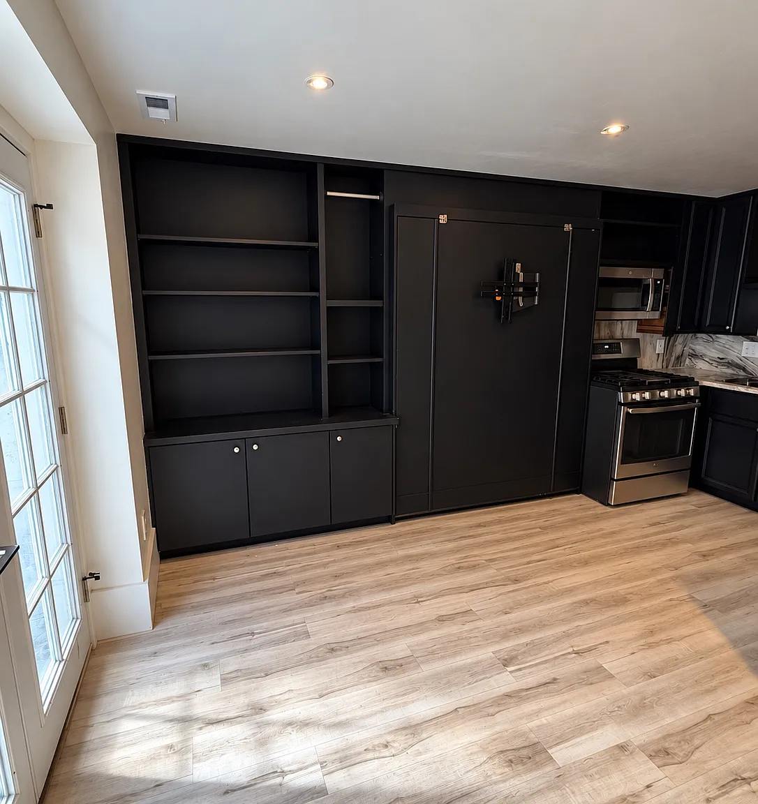 1 bed, 800 sqft, $1,200 — Photo 1