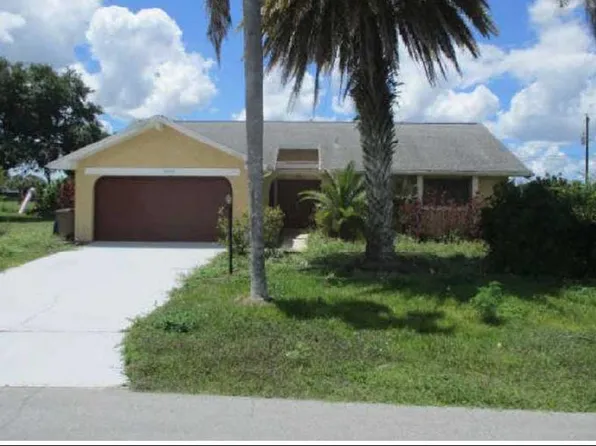1400 Archer St, Lehigh Acres, FL 33936