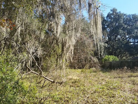 5th image of 9512 County Road 13 N