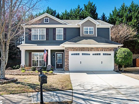 2nd image of 19 Creekstone Ct
