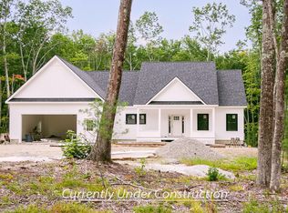 1 Lamoine Ln, Kennebunk, ME 04043