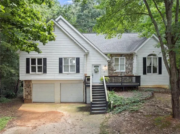 6055 Rolling Oaks Ln, Cumming, GA 30040