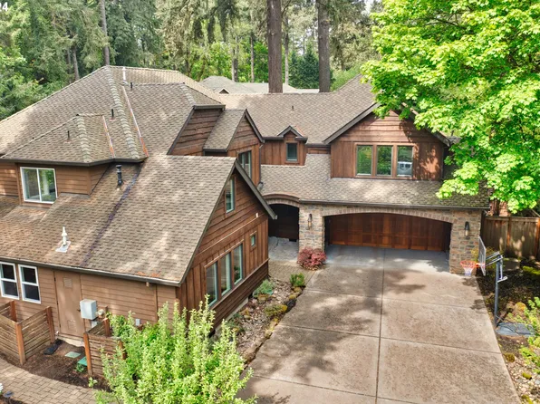 3159 Douglas Cir, Lake Oswego, OR 97035