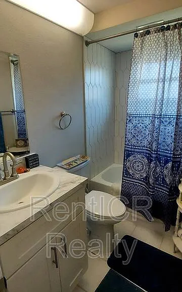 4122 Hampton Dr — Photo 7