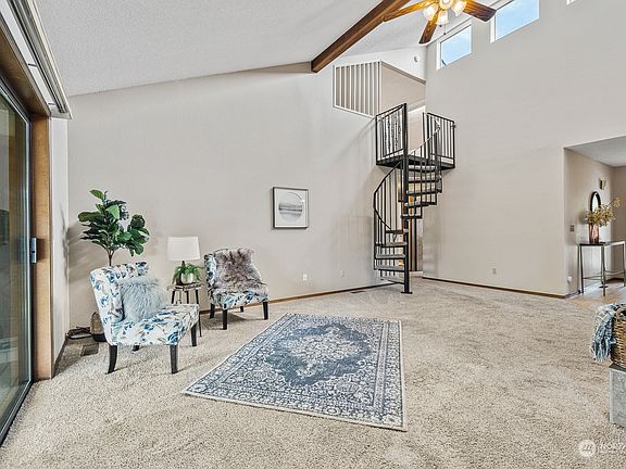 4th image of 2303 Muriel Court