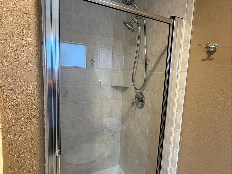 9110 Prairie Trails Dr — Photo 15