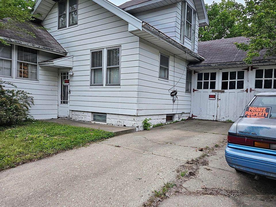 2nd image of 1117 W Gift Ave