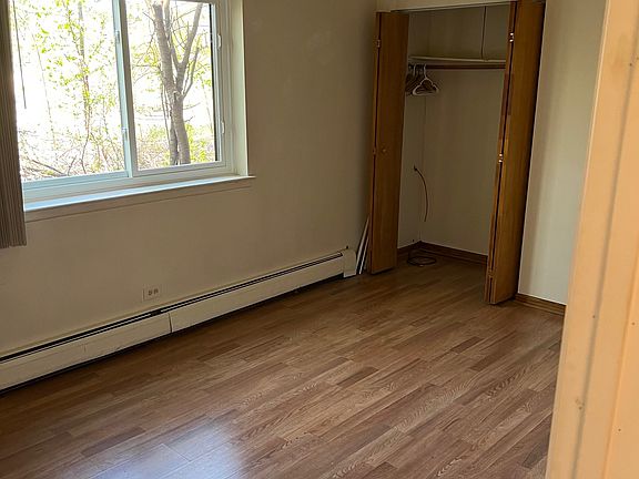 5th image of 17820 Oak Park Ave #3
