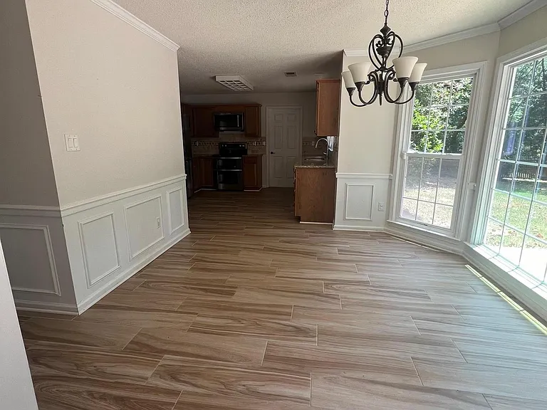 2883 Wynford Dr SW — Photo 8