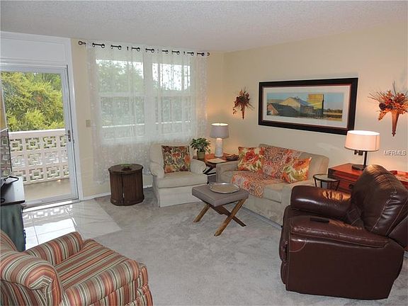 5th image of 4715 Bay St NE APT 335