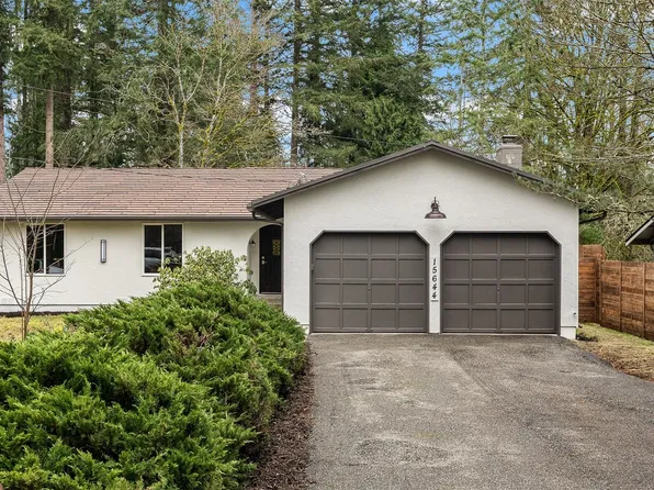 15644 185th Avenue NE, Woodinville, WA 98072