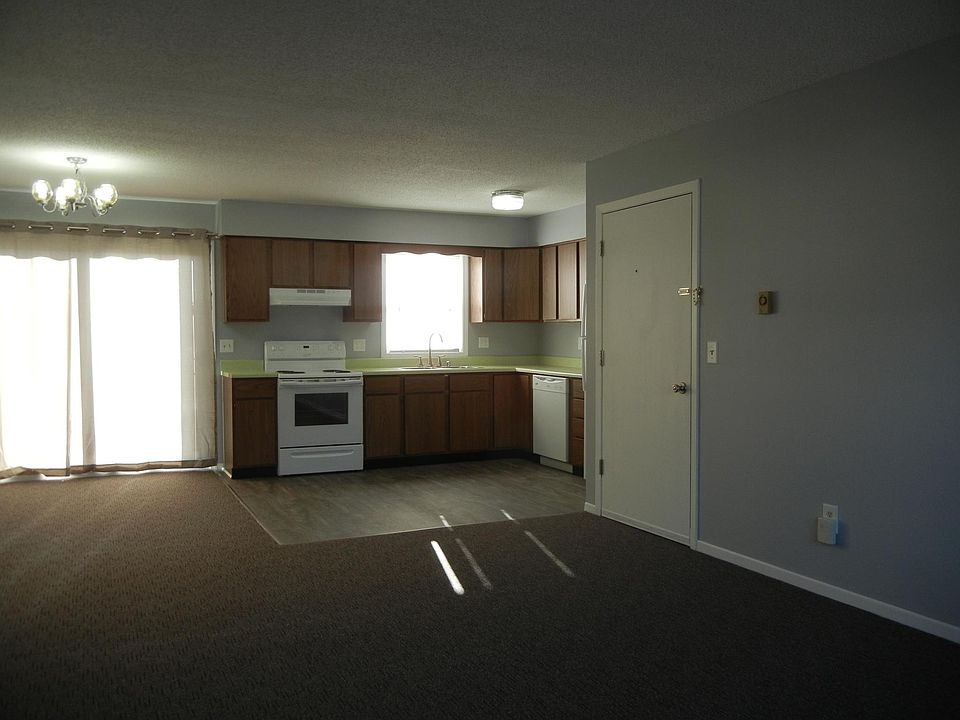 from Living Room into Dining Area / Kitchen