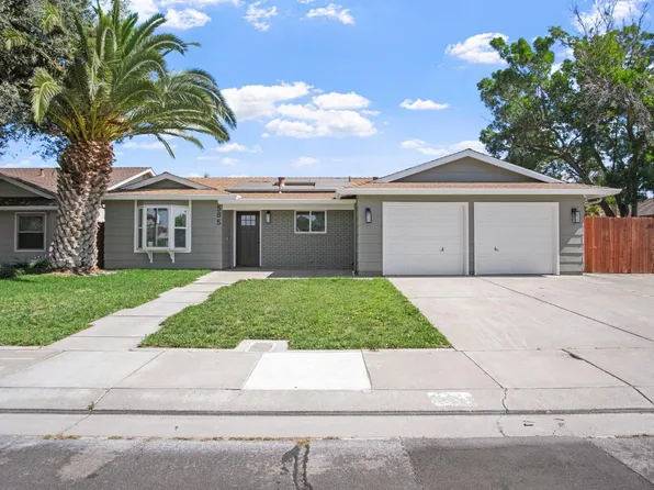 585 Vin Rose Way, Manteca, CA 95337