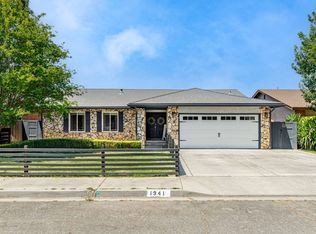 1941 Carleton Dr, Turlock, CA 95382
