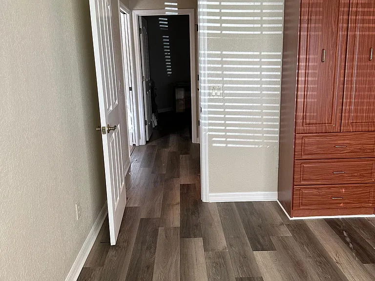 2071 Westchester Way — Photo 38