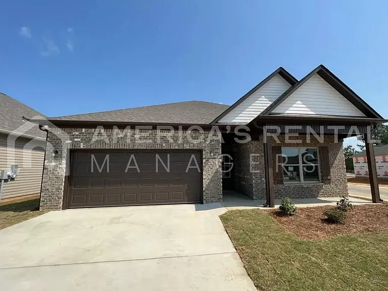 240 County Road 1701 — Photo 2