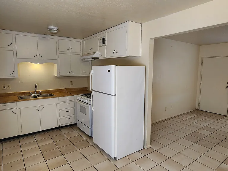 5071 Wild Bill Ln #2 — Photo 4