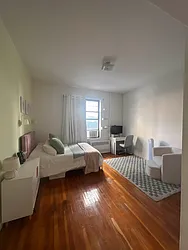 Rented by HOLTON REAL ESTATE INC.