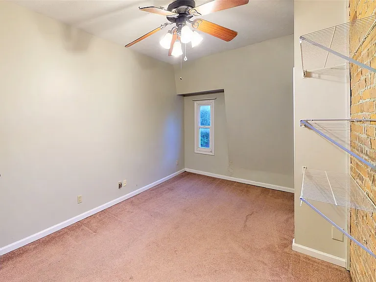 2667 Bellevue Ave #3 — Photo 5