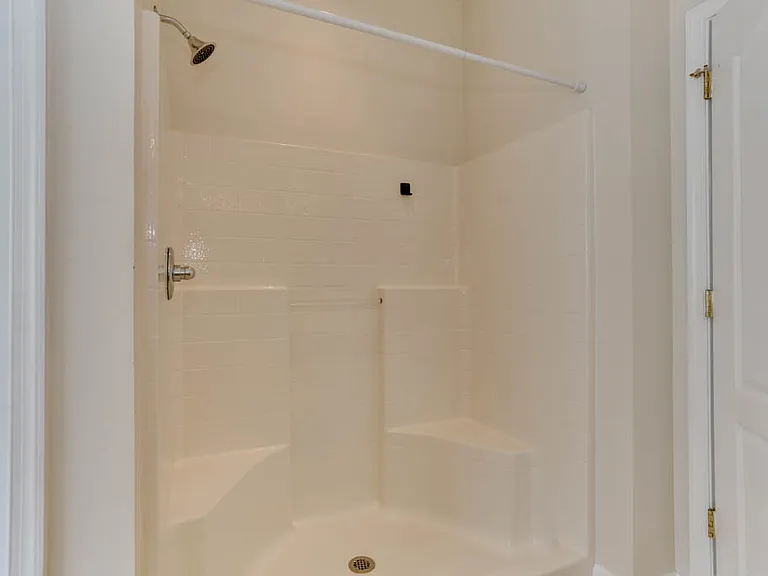 528 Normandy St — Photo 29