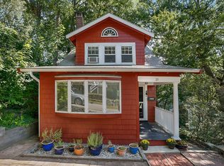 21 E Riverside Dr, Dedham, MA 02026