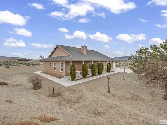 3rd image of 67 Desert View Dr