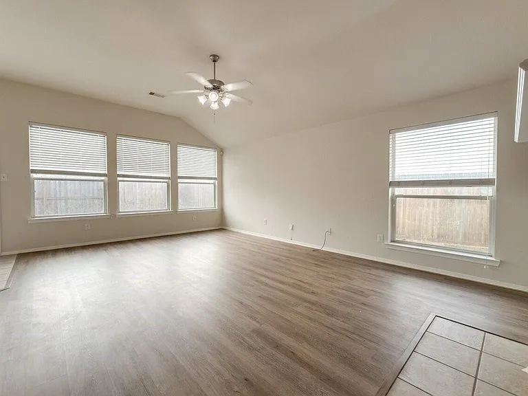 6015 Ida Rose Ct — Photo 10