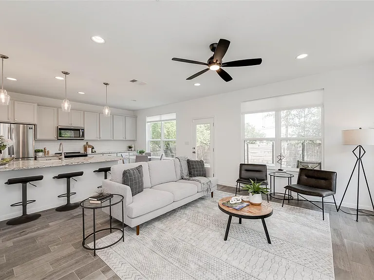 16601 Sydney Carol Ln — Photo 14