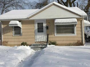 5690 N 55th Pl, Milwaukee, WI 53218