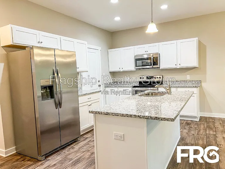 1501 S Taylor St — Photo 10