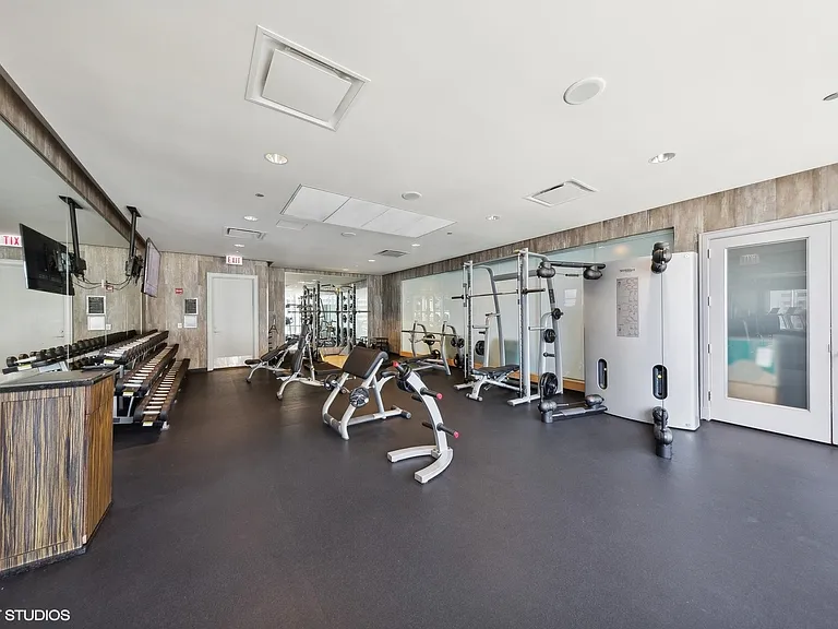 401 N Wabash Ave #37D — Photo 18