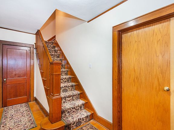 Entrance to apartment