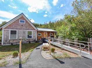 445 Payson Rd, Northfield, NH 03276