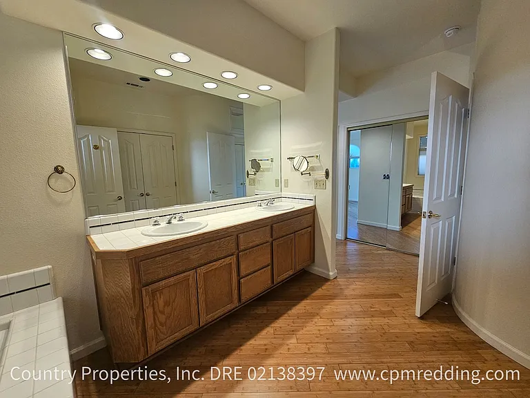 1225 River Ridge Dr — Photo 24