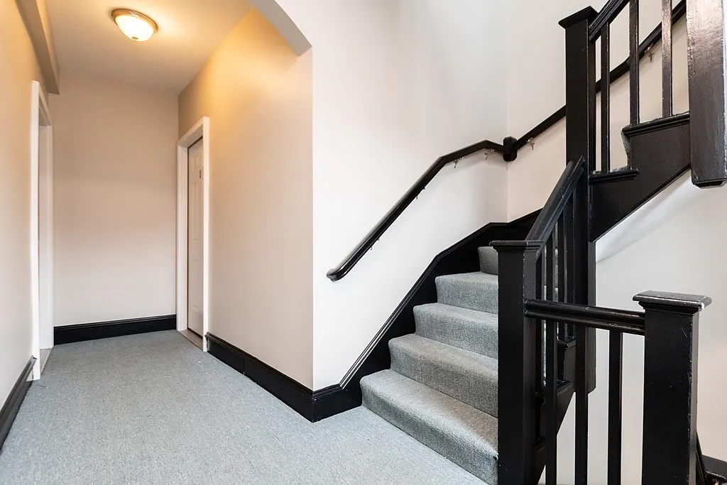 Building Photo - 168 Allston St #1